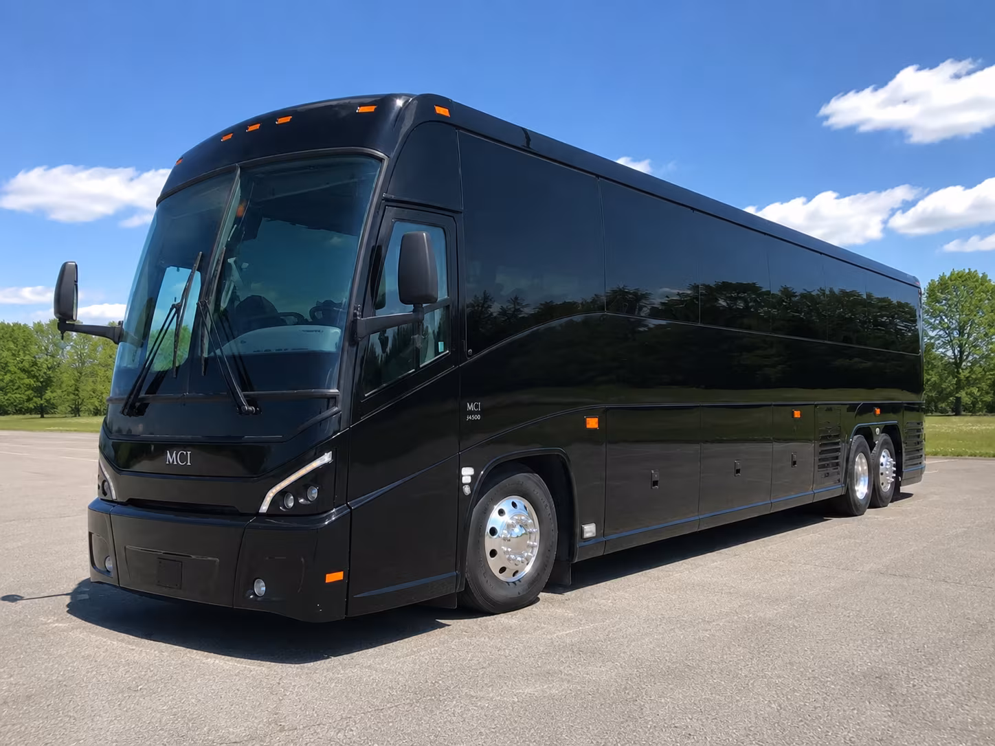 New Brunswick Airport Shuttle & Transportation party bus exterior