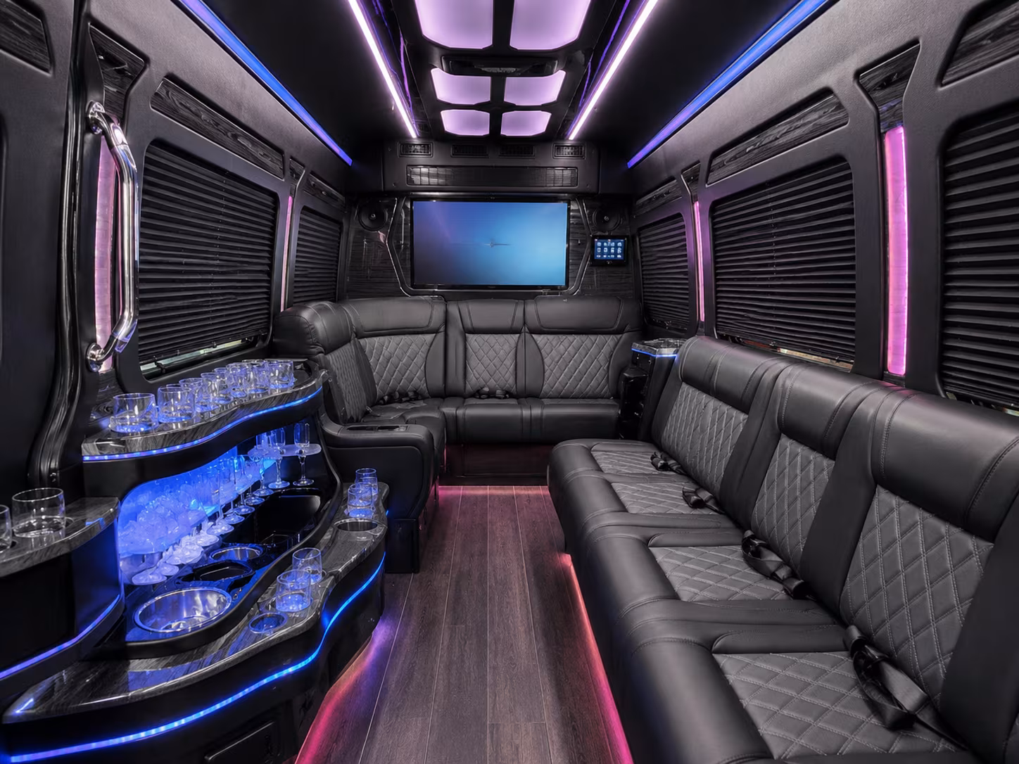 Woodbridge Airport Shuttles & Transportation